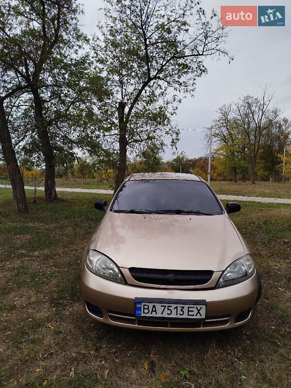 Хэтчбек Chevrolet Lacetti 2006 в Кропивницком