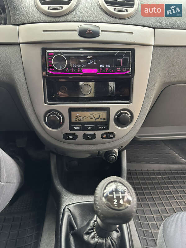 Универсал Chevrolet Lacetti 2006 в Каменском фото 12 Универсал Chevrolet Lacetti 2006 в Каменском