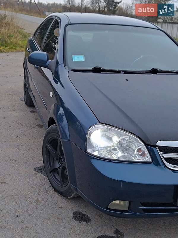 Седан Chevrolet Lacetti 2007 в Самборе