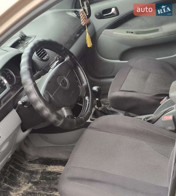 Универсал Chevrolet Lacetti 2008 в Сарнах