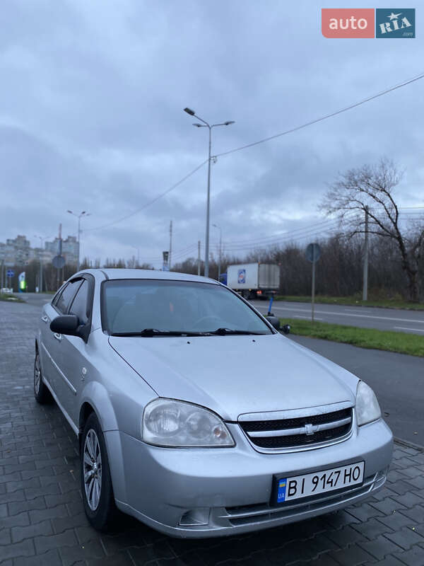 Седан Chevrolet Lacetti 2005 в Гадяче