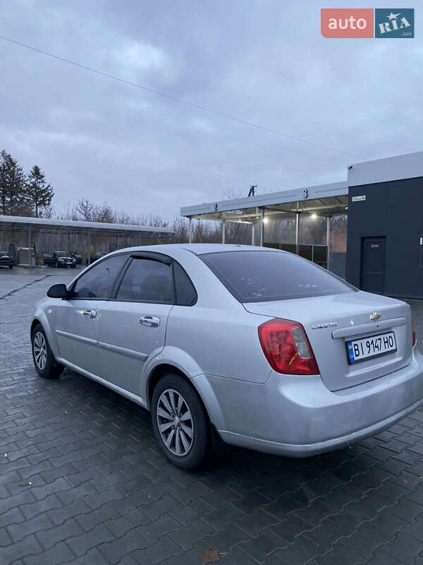 Седан Chevrolet Lacetti 2005 в Гадяче