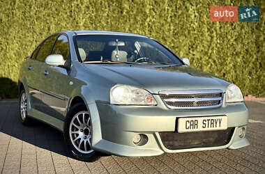 Седан Chevrolet Lacetti 2004 в Стрию