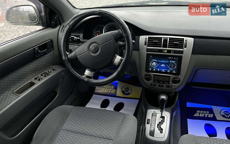 Седан Chevrolet Lacetti 2004 в Мукачевому фото 15 Седан Chevrolet Lacetti 2004 в Мукачевому
