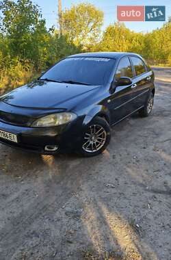 Хетчбек Chevrolet Lacetti 2005 в Ромнах