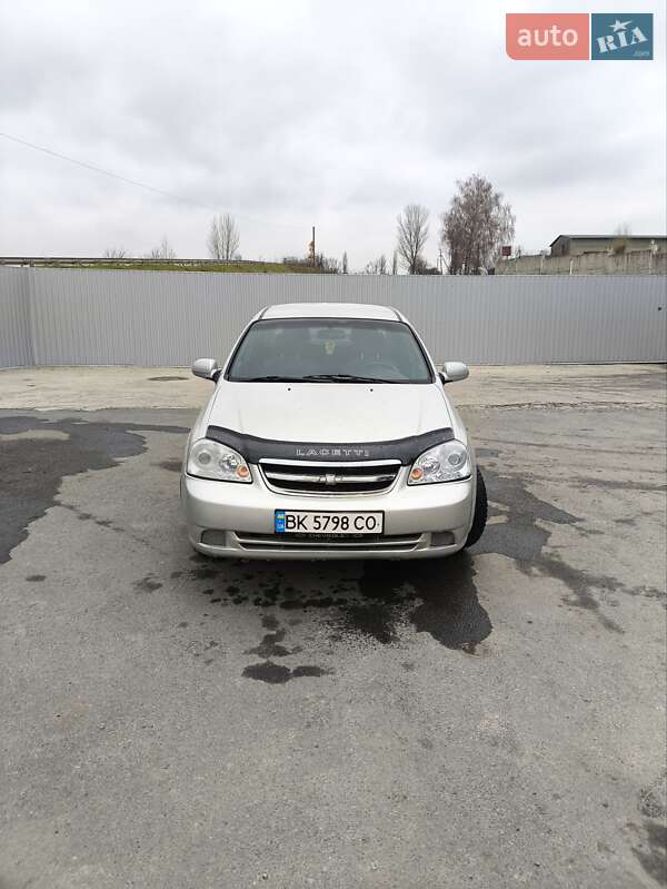Chevrolet Lacetti 2004