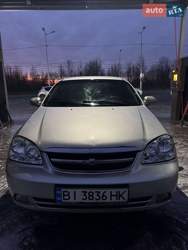 Седан Chevrolet Lacetti 2007 в Полтаве