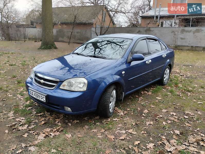 Седан Chevrolet Lacetti 2005 в Лубнах