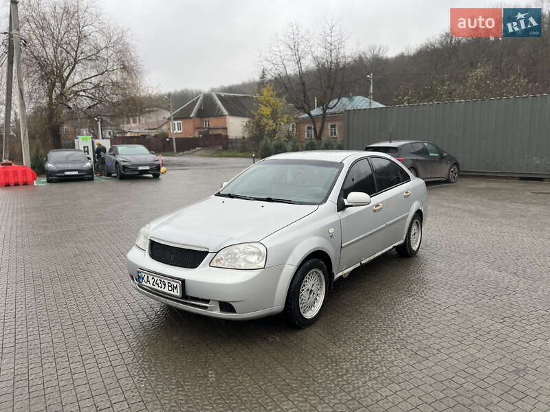 Chevrolet Lacetti 2006