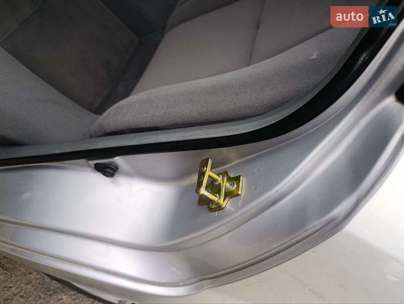 Универсал Chevrolet Lacetti 2006 в Киеве фото 30 Универсал Chevrolet Lacetti 2006 в Киеве