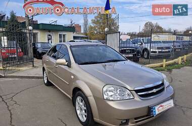 Седан Chevrolet Lacetti 2008 в Николаеве