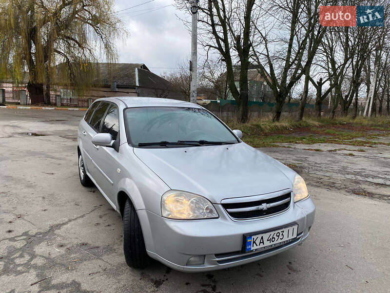 Универсал Chevrolet Lacetti 2007 в Киеве фото 2 Универсал Chevrolet Lacetti 2007 в Киеве