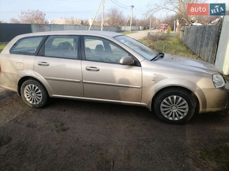 Универсал Chevrolet Lacetti 2007 в Василькове фото 3 Универсал Chevrolet Lacetti 2007 в Василькове