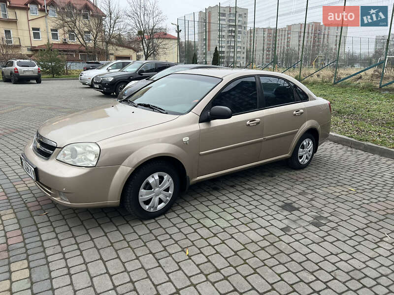 Седан Chevrolet Lacetti 2005 в Львове фото 5 Седан Chevrolet Lacetti 2005 в Львове