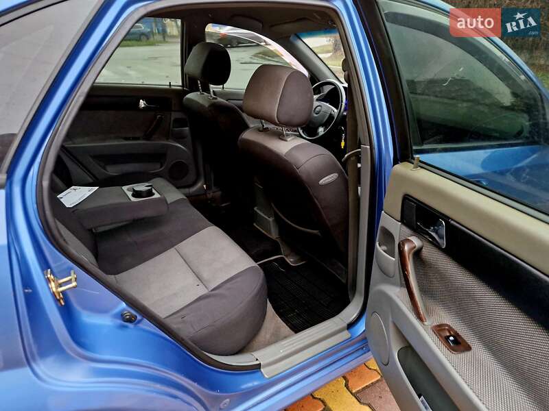 Седан Chevrolet Lacetti 2006 в Броварах