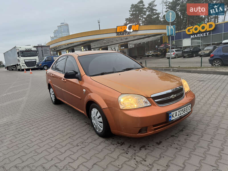 Седан Chevrolet Lacetti 2007 в Киеве