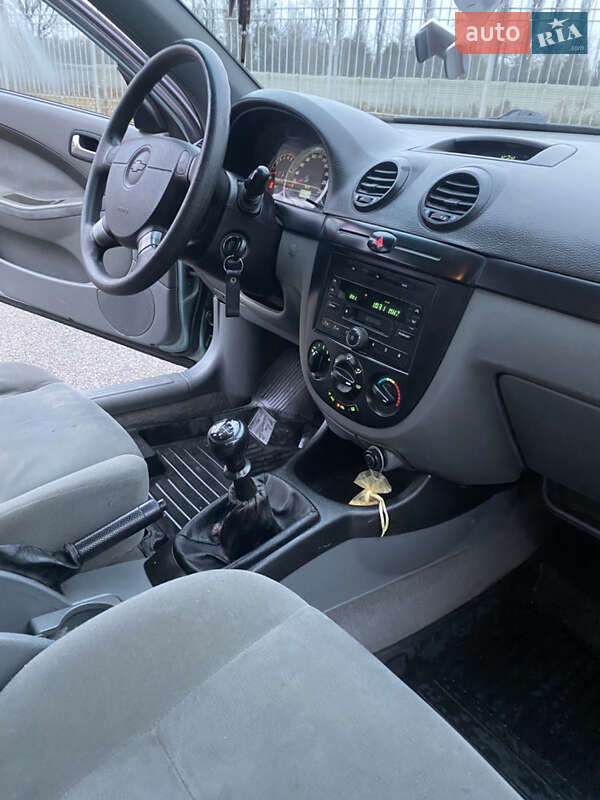 Универсал Chevrolet Lacetti 2006 в Киеве