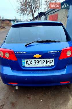 Хэтчбек Chevrolet Lacetti 2004 в Харькове