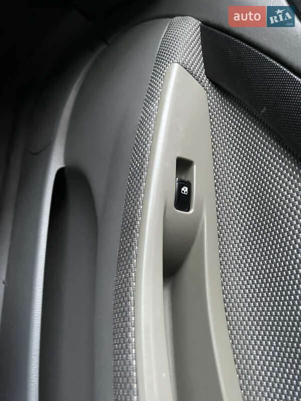 Хетчбек Chevrolet Lacetti 2009 в Черкасах фото 5 Хетчбек Chevrolet Lacetti 2009 в Черкасах