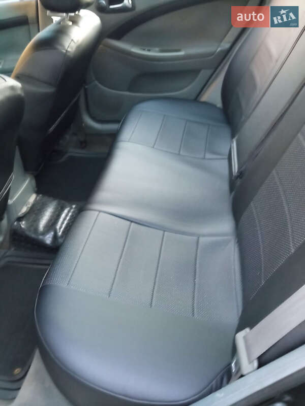 Хетчбек Chevrolet Lacetti 2009 в Черкасах фото 12 Хетчбек Chevrolet Lacetti 2009 в Черкасах