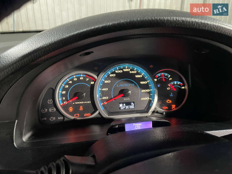 Седан Chevrolet Lacetti 2006 в Києві