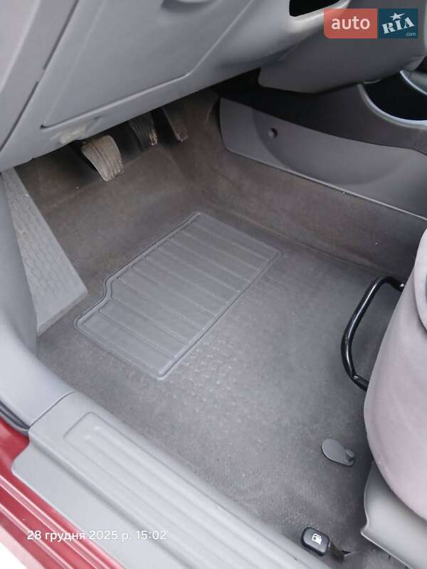 Хэтчбек Chevrolet Lacetti 2006 в Кременчуге фото 6 Хэтчбек Chevrolet Lacetti 2006 в Кременчуге