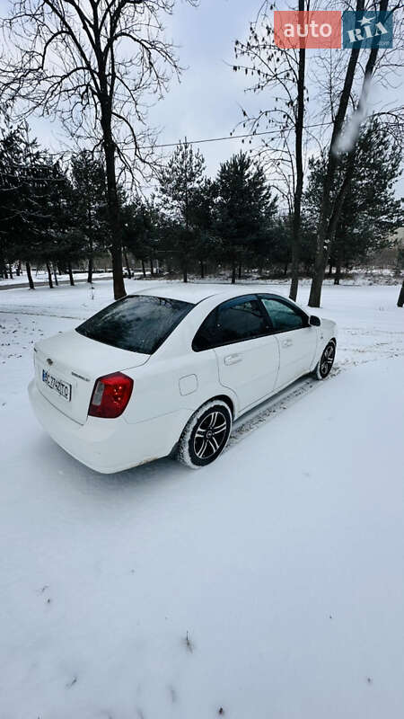 Седан Chevrolet Lacetti 2005 в Львове фото 10 Седан Chevrolet Lacetti 2005 в Львове