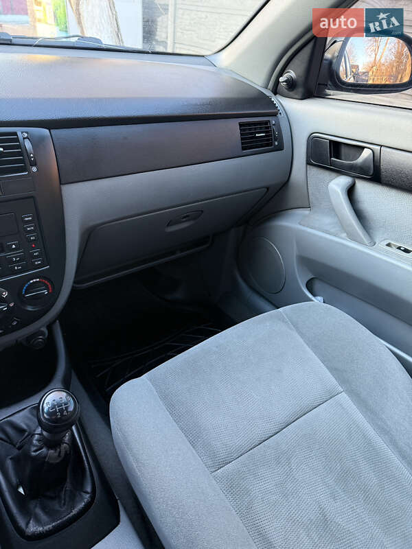 Седан Chevrolet Lacetti 2005 в Черновцах фото 56 Седан Chevrolet Lacetti 2005 в Черновцах