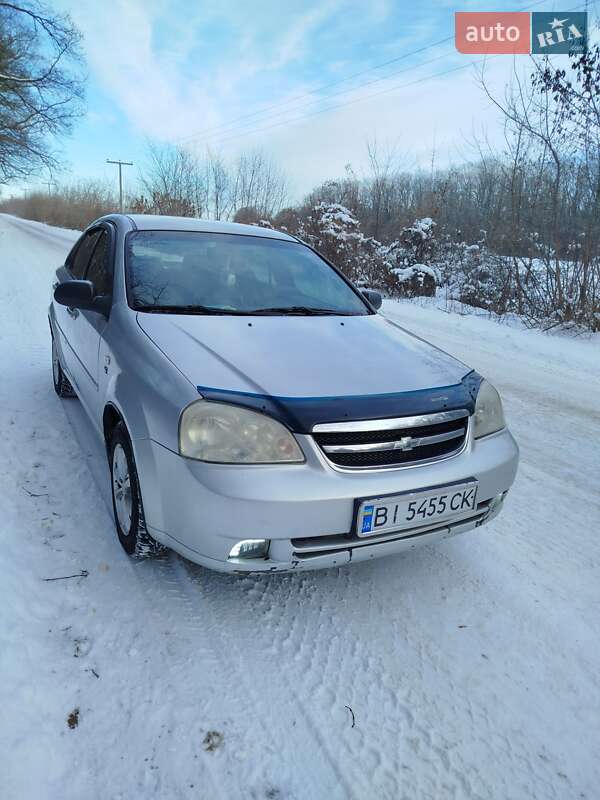 Седан Chevrolet Lacetti 2005 в Гадяче