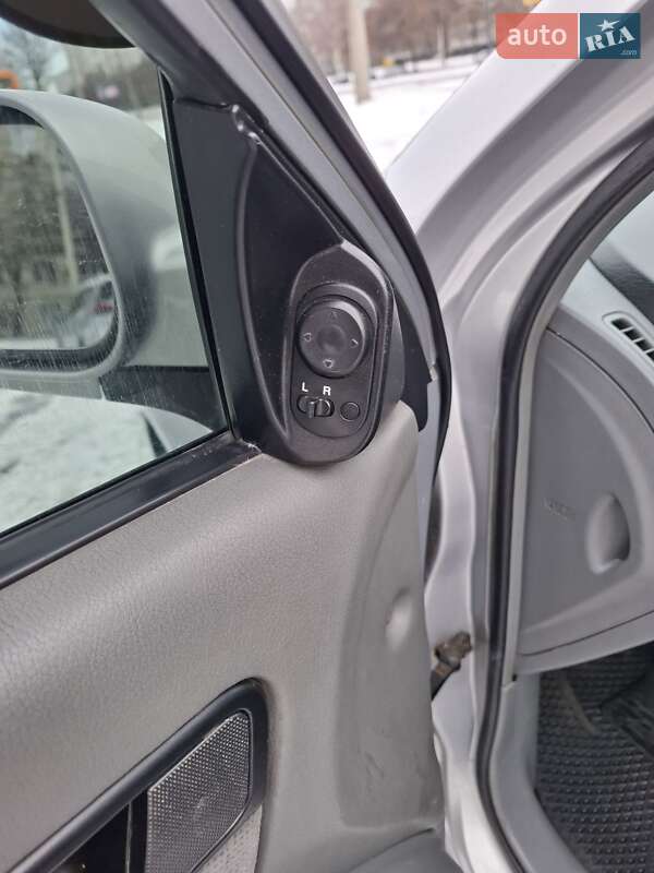 Седан Chevrolet Lacetti 2008 в Змиеве