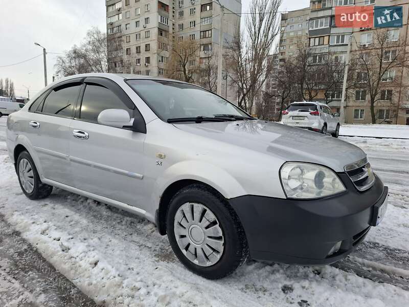 Седан Chevrolet Lacetti 2008 в Змиеве
