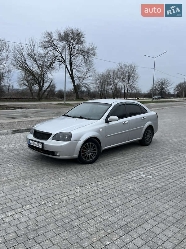 Chevrolet Lacetti 2004