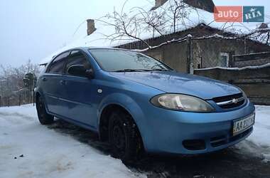 Хэтчбек Chevrolet Lacetti 2006 в Киеве