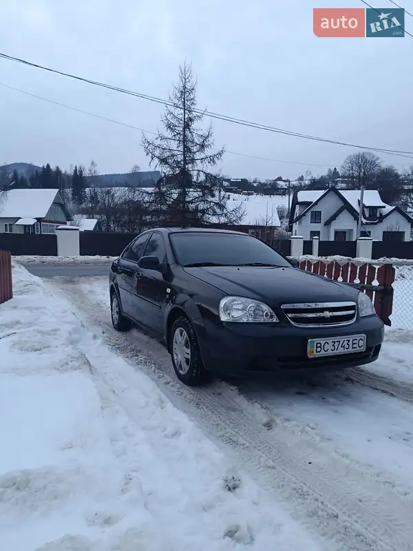 Chevrolet Lacetti 2012