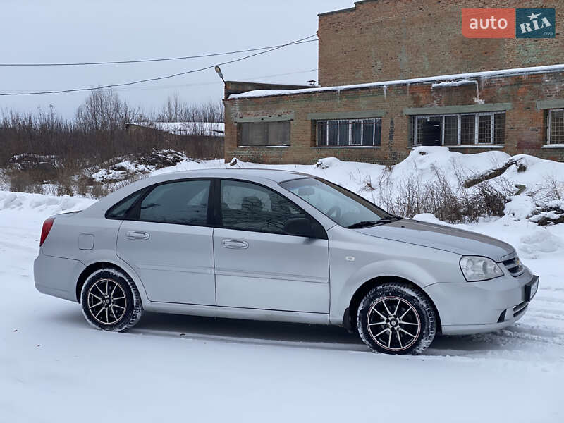 Седан Chevrolet Lacetti 2005 в Чернигове
