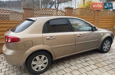 Хэтчбек Chevrolet Lacetti 2005 в Днепре