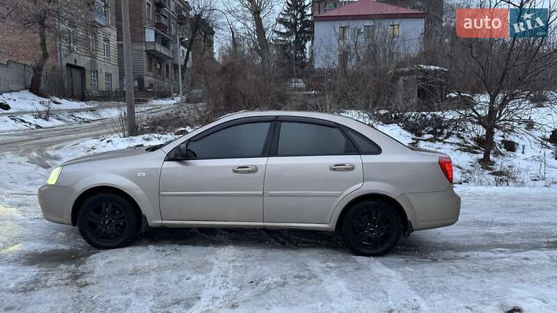 Седан Chevrolet Lacetti 2006 в Харькове