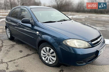 Хэтчбек Chevrolet Lacetti 2007 в Новоукраинке