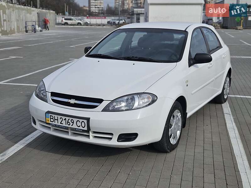 Хэтчбек Chevrolet Lacetti 2006 в Одессе фото 4 Хэтчбек Chevrolet Lacetti 2006 в Одессе