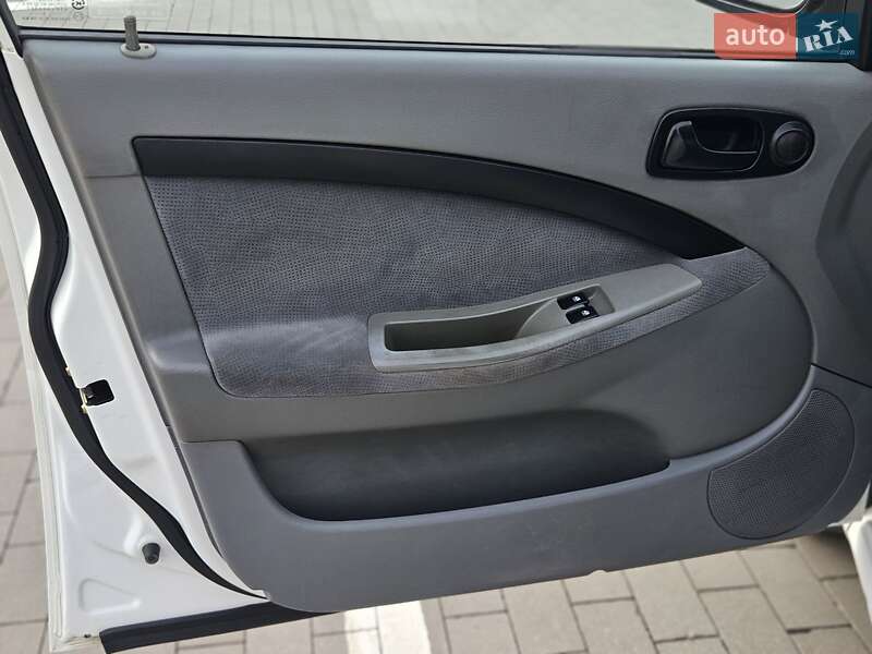 Хэтчбек Chevrolet Lacetti 2006 в Одессе фото 21 Хэтчбек Chevrolet Lacetti 2006 в Одессе