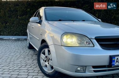 Седан Chevrolet Lacetti 2005 в Долині