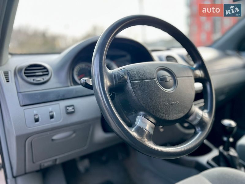 Хэтчбек Chevrolet Lacetti 2011 в Львове