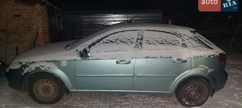 Хэтчбек Chevrolet Lacetti 2005 в Компанеевке