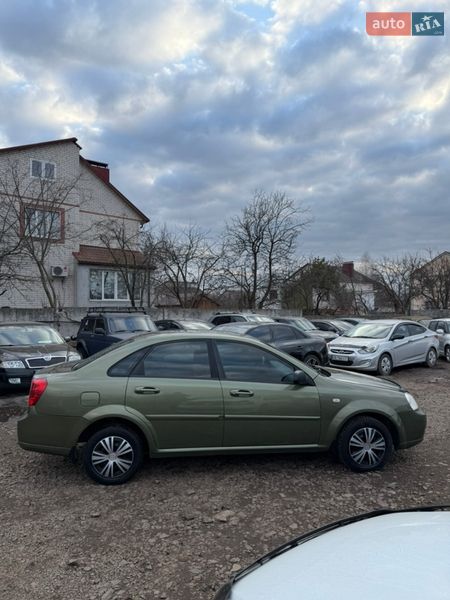 Седан Chevrolet Lacetti 2005 в Чернигове
