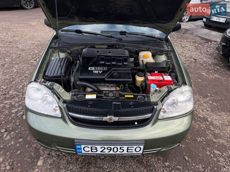 Седан Chevrolet Lacetti 2005 в Чернигове