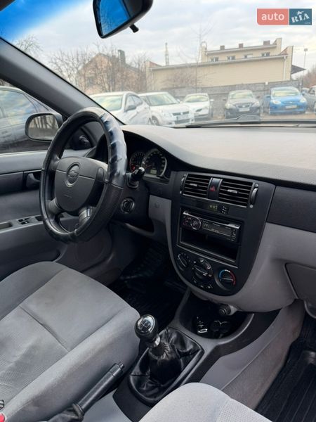 Седан Chevrolet Lacetti 2005 в Чернигове