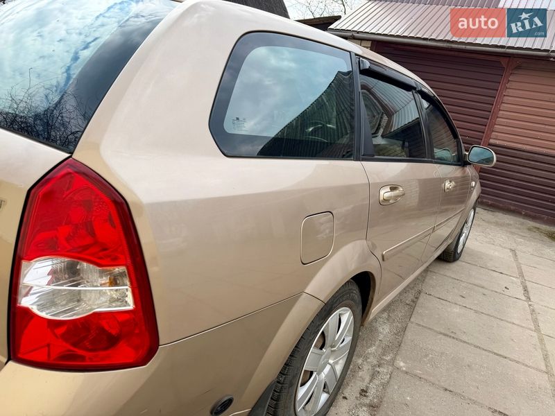 Универсал Chevrolet Lacetti 2006 в Киеве