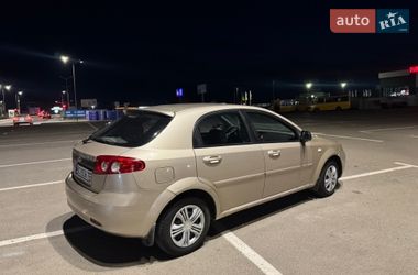Хэтчбек Chevrolet Lacetti 2010 в Львове