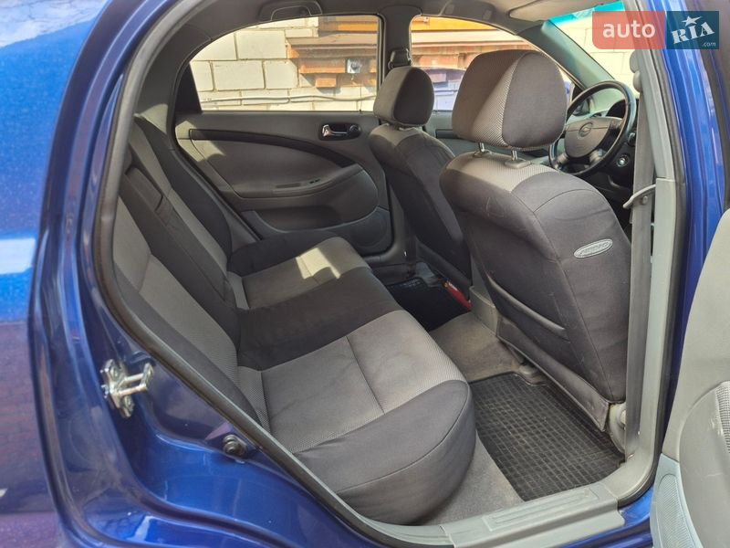 Хэтчбек Chevrolet Lacetti 2008 в Броварах