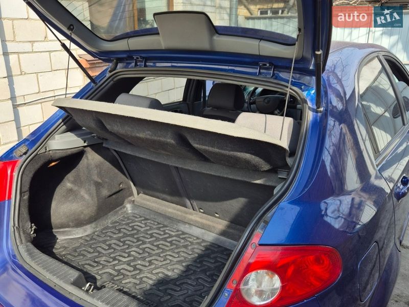 Хэтчбек Chevrolet Lacetti 2008 в Броварах